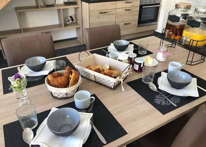 Le Nid Du Franc 住宿加早餐酒店 3*