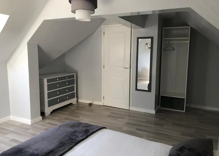 Le Nid Du Franc Bed & Breakfast 3*