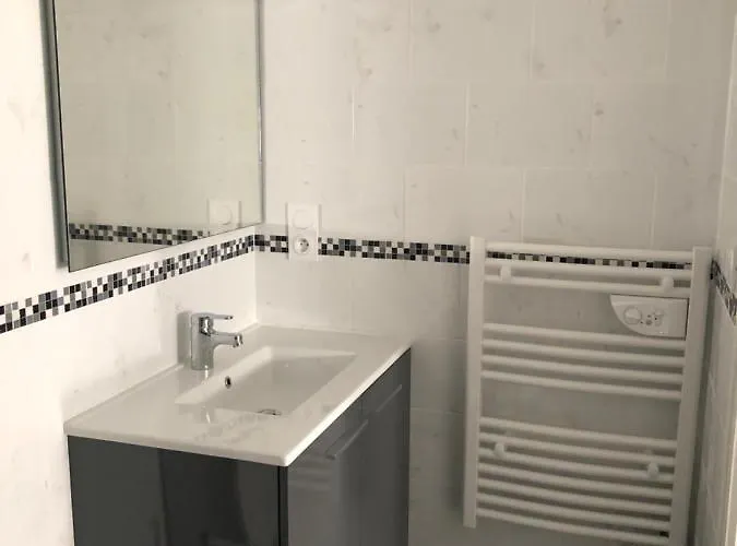 Oda ve Kahvaltı Le Nid Du Franc Avranches