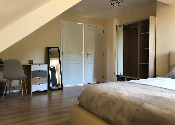 Le Nid Du Franc Bed & Breakfast 3*